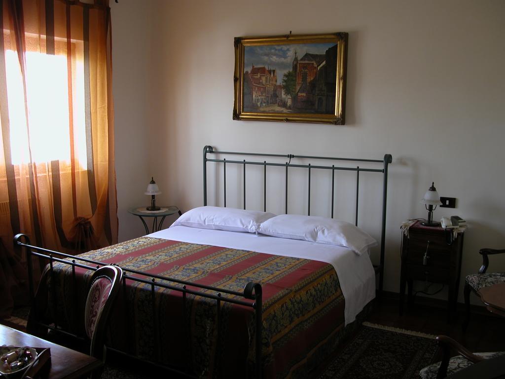 Hotel Canusium Canosa di Puglia Kültér fotó