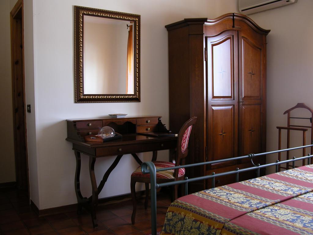 Hotel Canusium Canosa di Puglia Kültér fotó